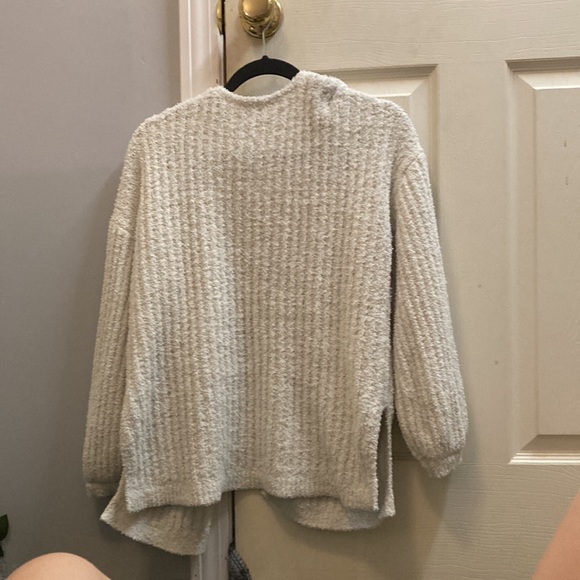 White Cardigan - Picture 2 of 3